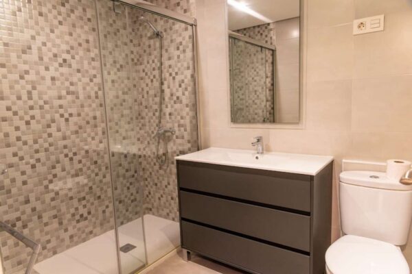 Alquiler residencial de piso en avenida condesa de Sagasta, 20, Leon. - Imagen 3